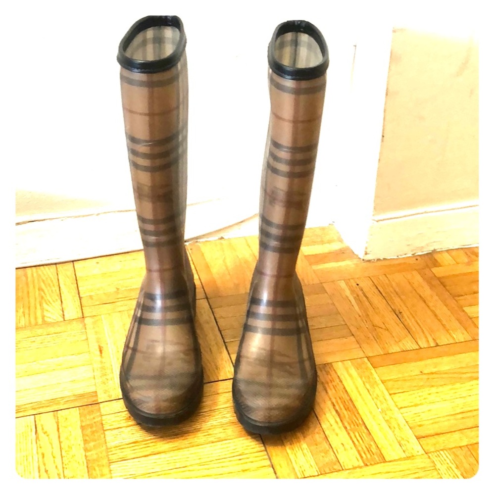 Burberry Nova Check rain boot